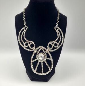 Y2K Vintage Silver Statement Necklace – Sculptural Wire Design w/ Faceted Center